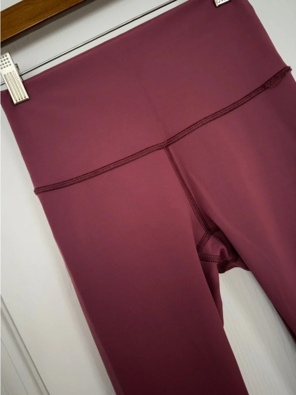 Lululemon Align II High Rise Leggings Size 2 Misty Merlot 25” Buttery Soft - Picture 6 of 11